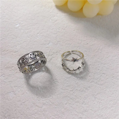 Vintage Smiley Face Five-Point Star Ring